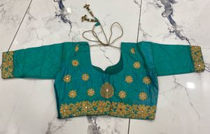 Embellished Teal &amp; Pink Lehenga Choli Set