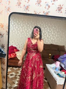 Stunning Red Embroidered Ethnic Gown❤️🎀🦋