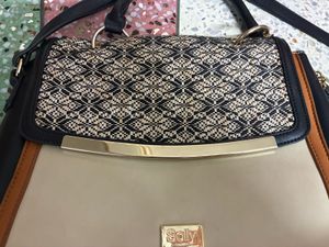 Sale!!Stylish Allen Solly Handbag