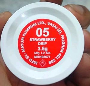 Insight Cream Blusher - Strawberry Drip