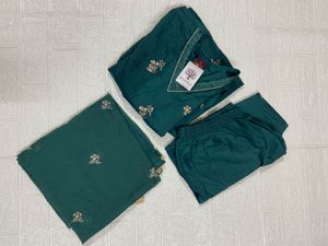 Elegant Green Embroidered Kurta Set with Dupatta