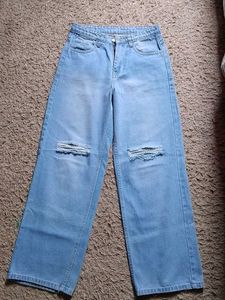 Light Wash Ripped Wide Leg Jeans