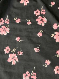 Floral print top🌸
