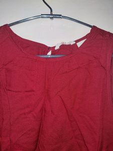 Levi's Girl sleeveless Top . New With Tag.