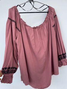 🌈Boho Chic Tassel Top 💕