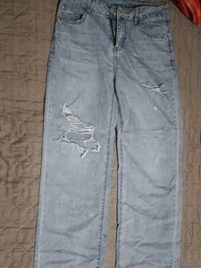 Light Wash Distressed Wide Leg Denim Jeans , lengt