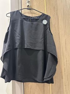 last price Elegant Black Sleeveless Tiered Top wit