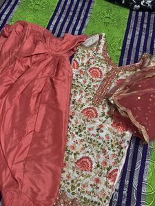 Beautiful Floral Kurta Set with Dupatta