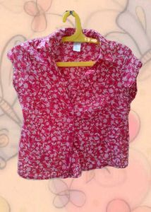 Cute Floral Button-Up Top