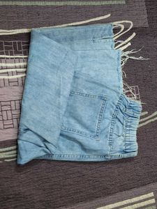 Light Wash Wide Leg Jeans
