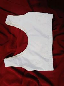🇳🇿💫🎀Comfortable White Sports Bra