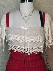 Chic Red &amp; White Smocked Top