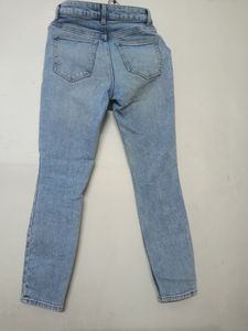 Light Wash High Waisted Jeans