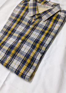 💥 PRICE DROP💥 Branded Yellow Checked Shirt