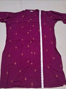 Ethnic Kurta Set with Pants of 4