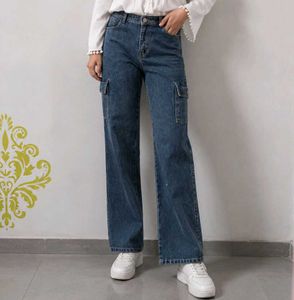 Women's Wide Leg Cargo Jeans