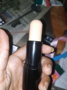 Blue heaven foundation plus Biotique Lipstick
