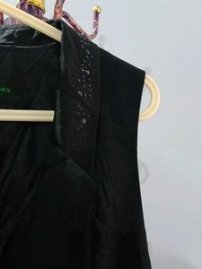 Chic Black Sleeveless Blazer Vest