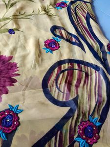 Discount Offer Printed Saree With Blouse