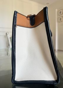 Original COACH Field Tote Bag 30 - Medium size