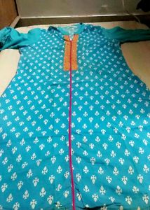 Blue &amp; White Printed Kurti