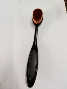 Oval Makeup Brush