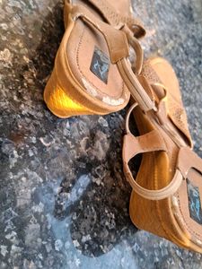 Ziano Tan Laser-Cut Sandals