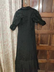 Elegant Black Maxi Dress