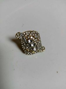 Sparkling Rhinestone Brooch