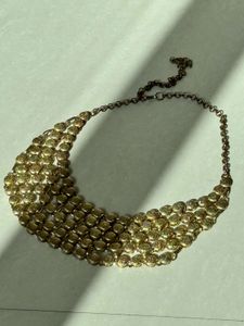 Vintage Y2K Gold neclace.. Light weight