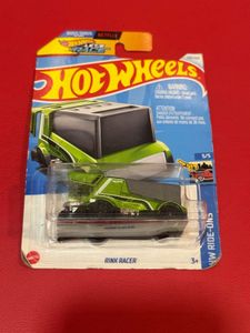 Hot Wheels Rink Racer