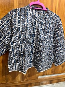 Chic Blue Floral Print Blouse