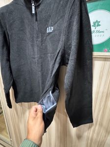 GAP Black Quarter Zip Fleece