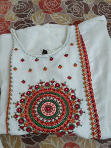 Embroidered White Kurta