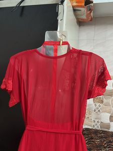 2 pies Sheer Red Lace Robe &amp; Lingerie Set