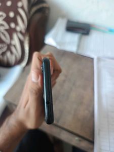 Smartphone fully working No Issues free new buds