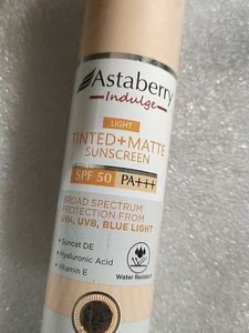 Astaberry Tinted -matte Sunscreen 50pa++++