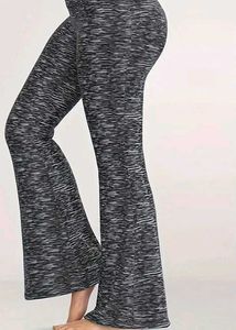 Zudio Flared Leggings/Active wear