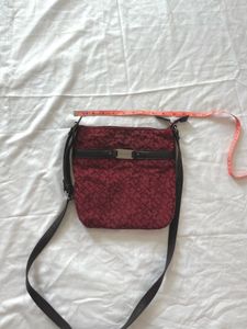Chic Red Crossbody Bag