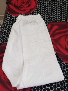Elegant White Embroidered pant