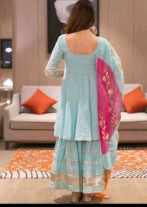 sky-blue sarara suit for women