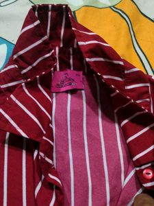 Red Striped toos