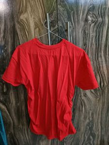 Red Heart Graphic T-Shirt from shein