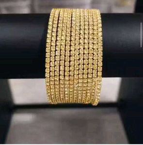 Sparkling Gold Bangles Set