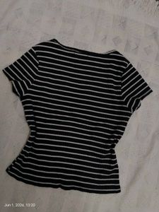 Striped V-Neck Cropped Top