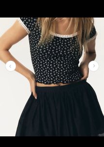 H&M Floral Print Cropped Top with Lace Trim