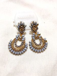 Elegant Gray & Gold Earrings