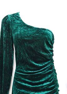 151812. Emerald Green One-Shoulder Ruched dress