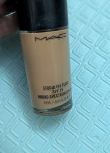 mac foundation NC35