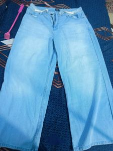 Light Wash Wide Leg Jeans